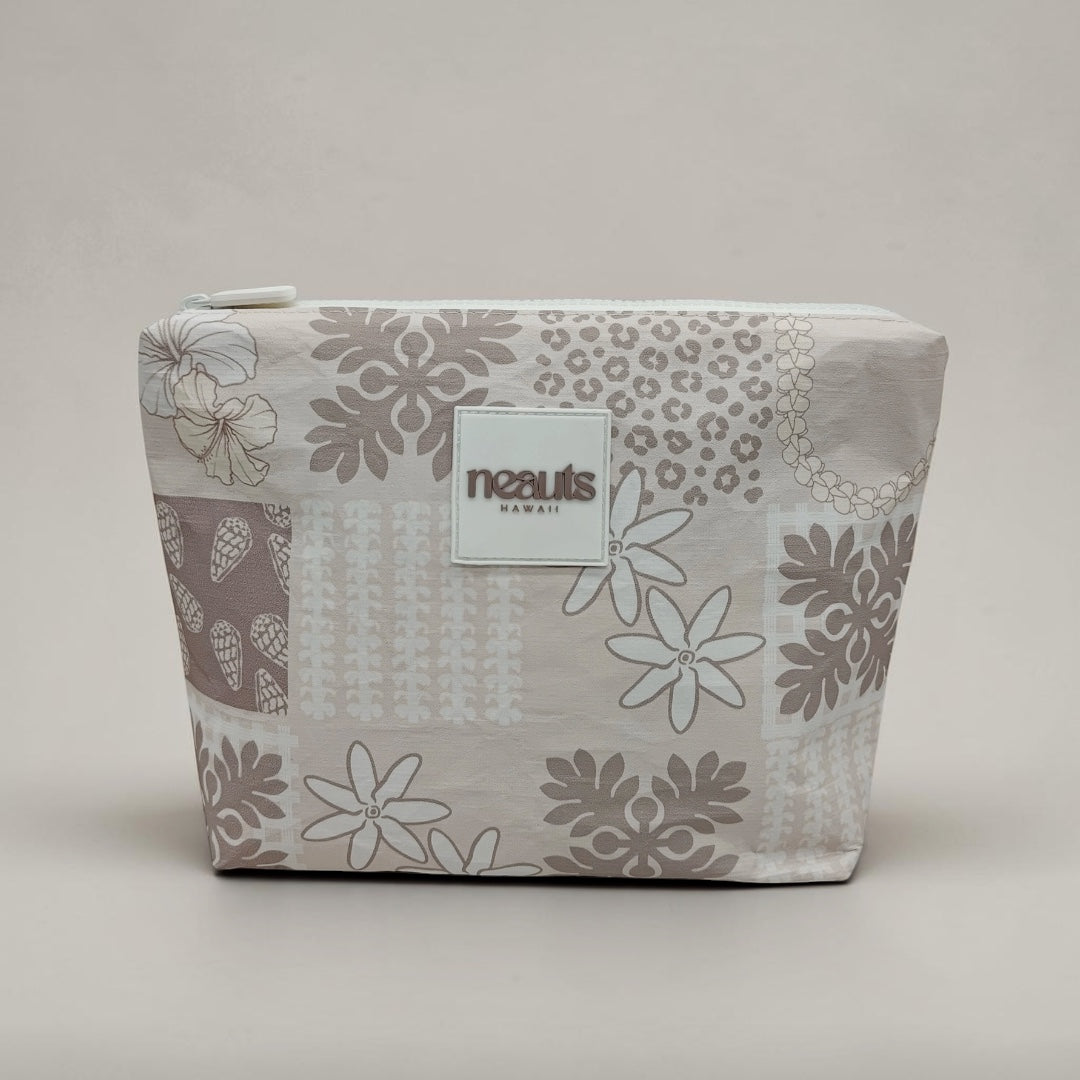 Insulated Pouch- Cream Quilt