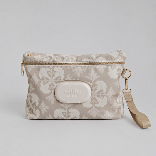 Wipes Clutch: Keni Keni Girl
