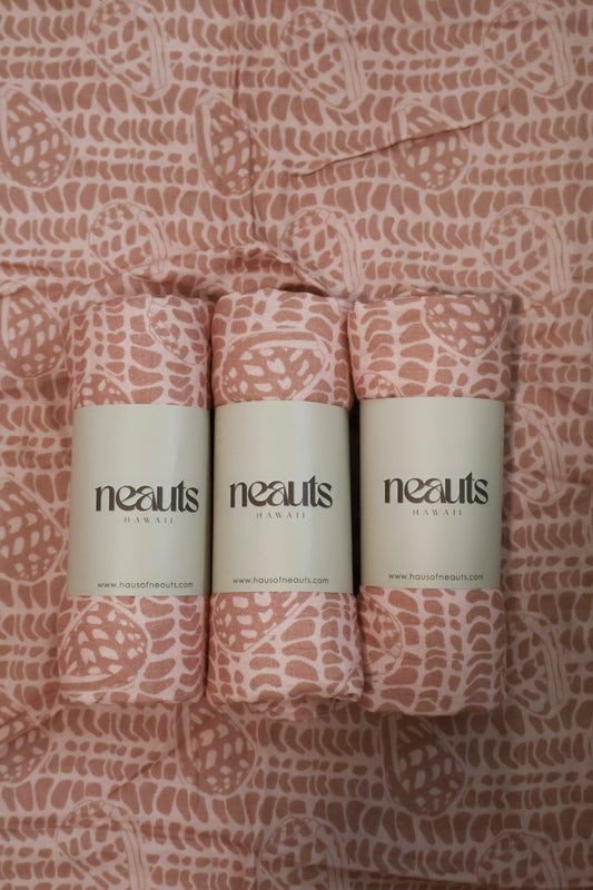 Swaddle/Pareo: Seashell in Dusty Rose